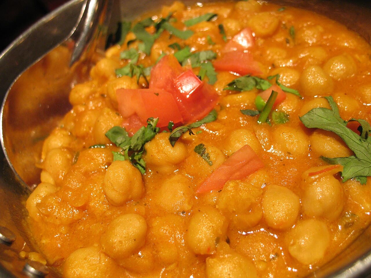 Punjabi chole with garnish
